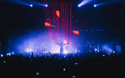 tomas urquieta due09os de nada javiera mena supersonic thrift